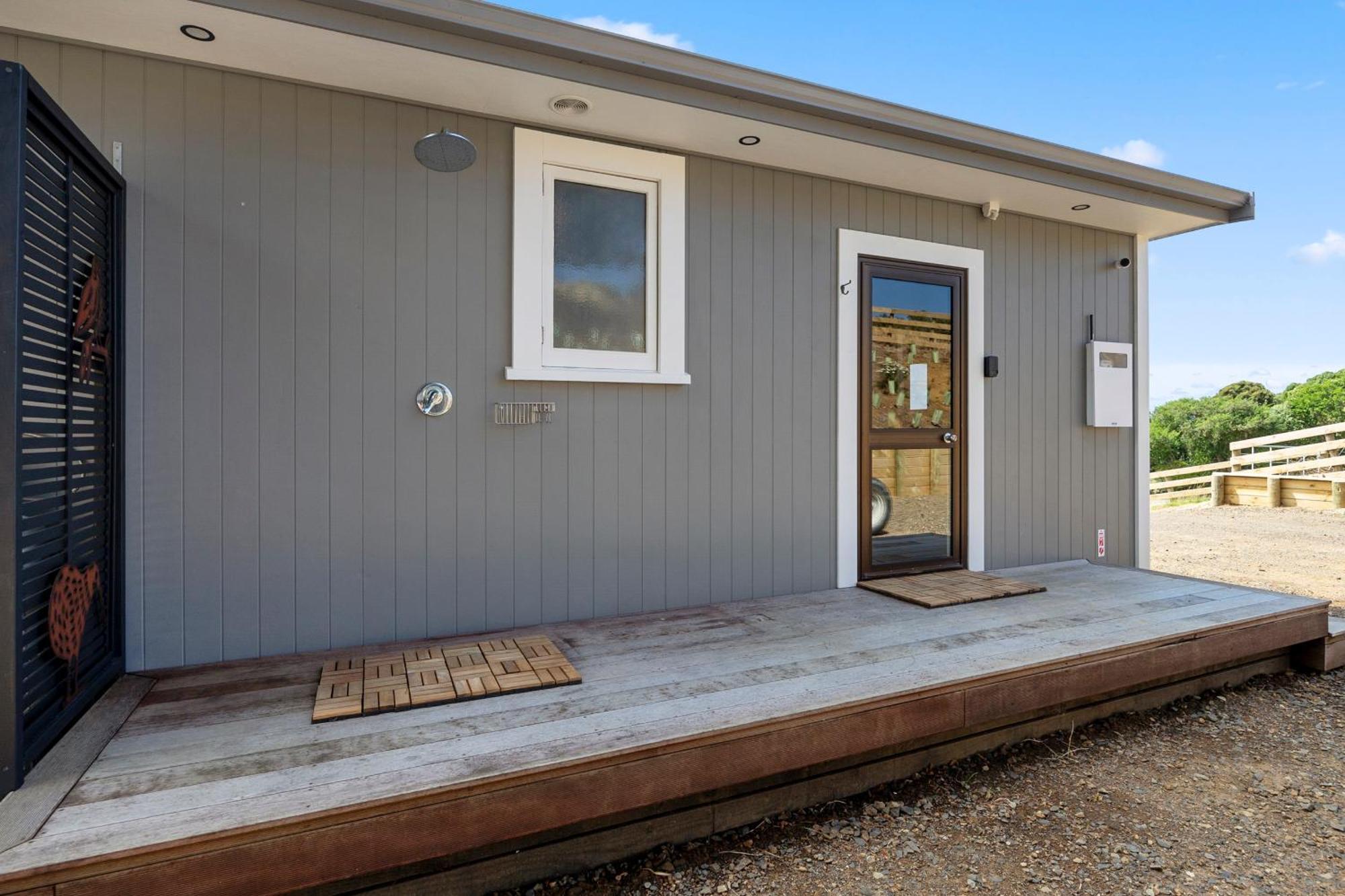 Moeraki Beach Haven - Otago Beachfront Home エクステリア 写真