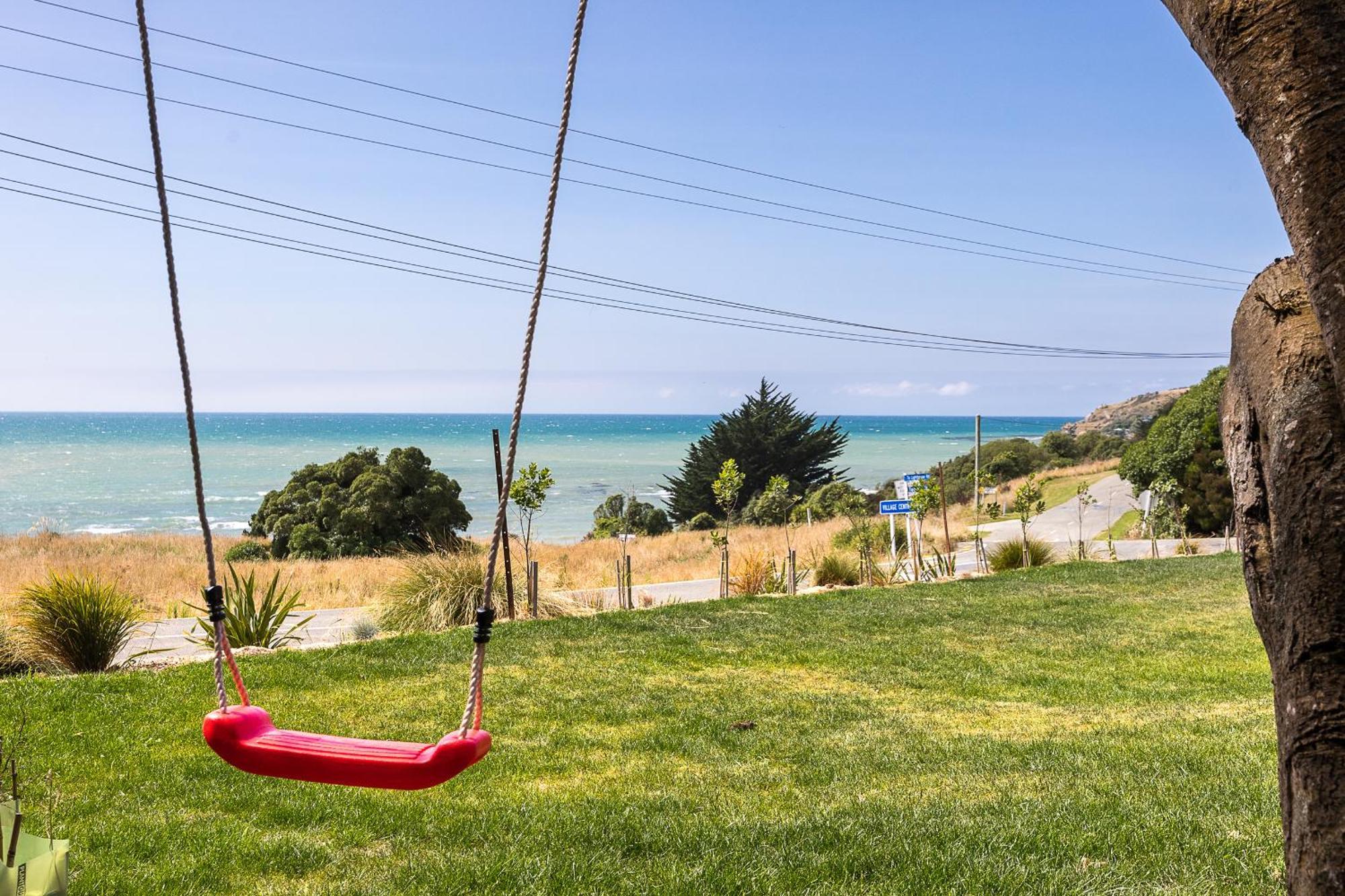 Moeraki Beach Haven - Otago Beachfront Home エクステリア 写真